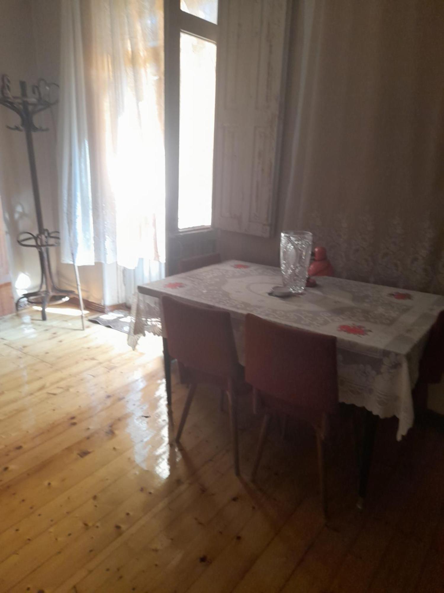 Levani'S Guesthouse Zugdidi Exterior photo